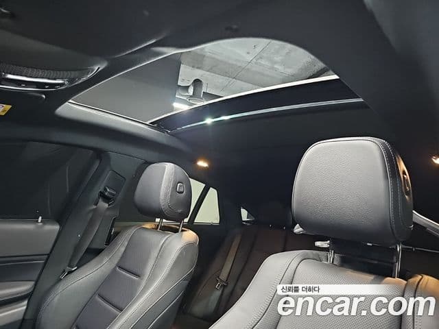 Mercedes-Benz GLE-Class 2023 — Şəkil 17/20