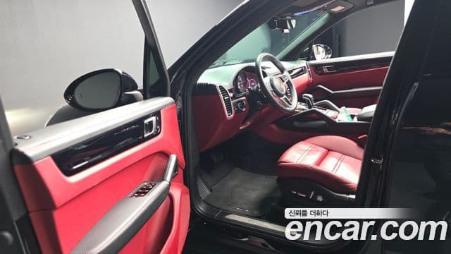 Porsche Cayenne 2020 — Şəkil 9/20