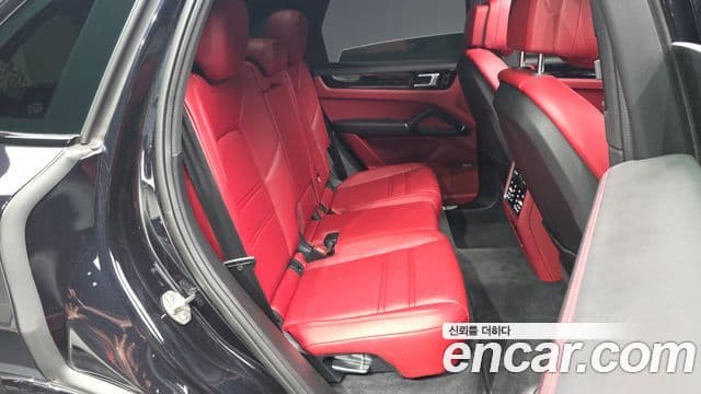Porsche Cayenne 2020 — Şəkil 12/20