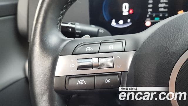 Hyundai Kona 2023 — Şəkil 15/20