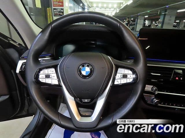 BMW 5 Series 2023 — Şəkil 6/20