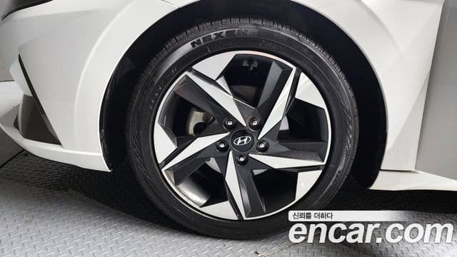 Hyundai Avante 2020 — фото 5 из 20
