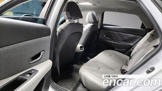Hyundai Avante 2020 — Şəkil 12/20