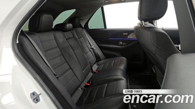 Mercedes-Benz GLE-Class 2023 — Şəkil 11/20