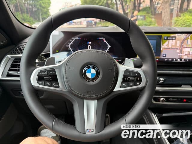 BMW X6 2025 — ფოტო 8/20