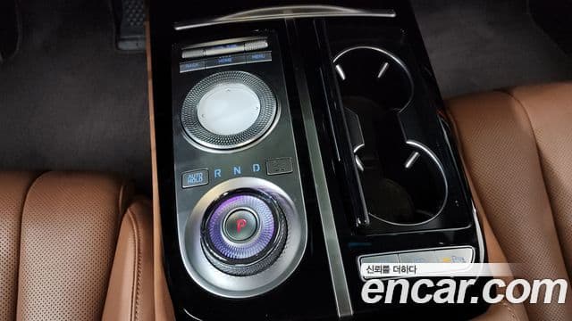 Genesis Electrified G80 2020 — фото 9 из 20