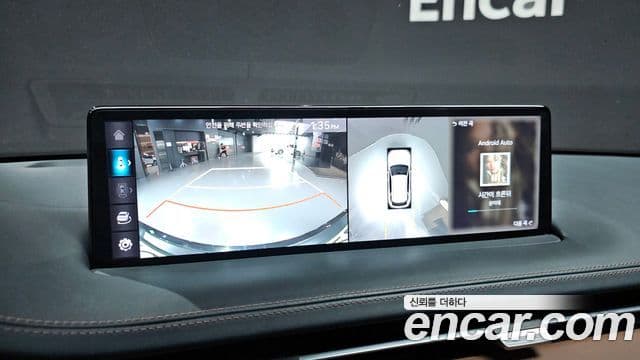 Genesis GV70 2021 — ფოტო 14/20