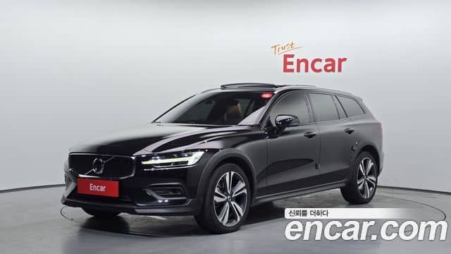 Volvo V60 Cross Country, 2020