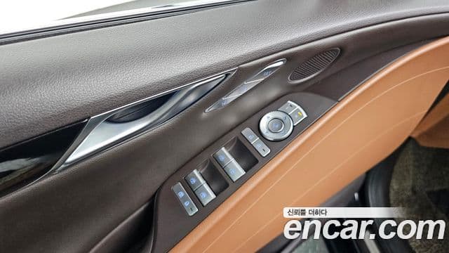 Genesis Electrified G80 2021 — фото 19 из 20