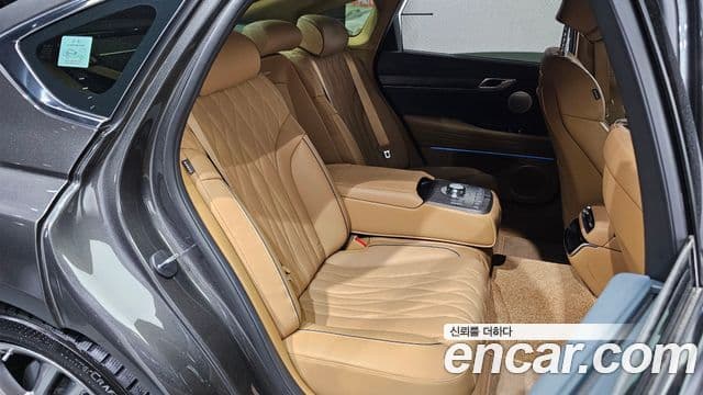 Genesis Electrified G80 2025 — Şəkil 12/20