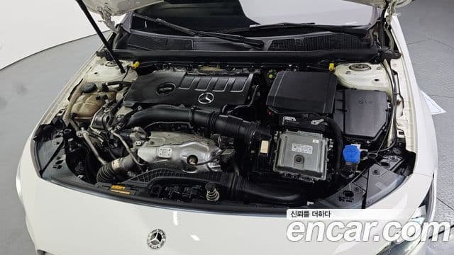 Mercedes-Benz A-Class 2020 — Фото 6/20