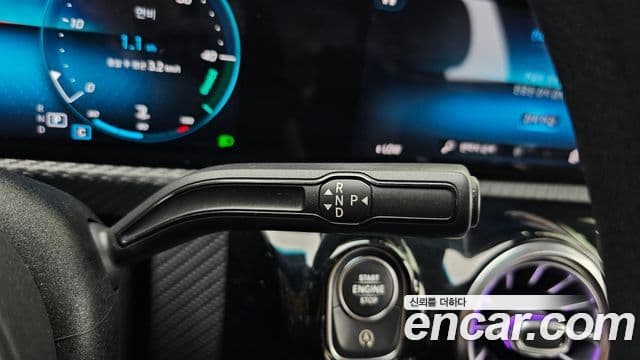 Mercedes-Benz A-Class 2020 — Фото 8/20