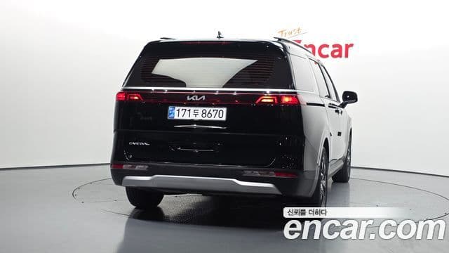 Kia Carnival 2023 — Фото 4/20