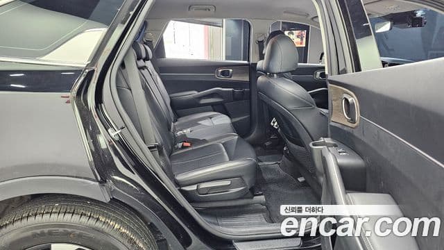Kia Sorento 2021 — Şəkil 12/20