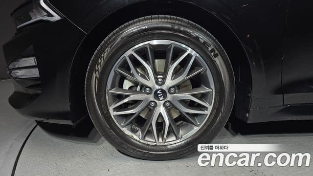 Kia K5 2021 — фото 5 из 20