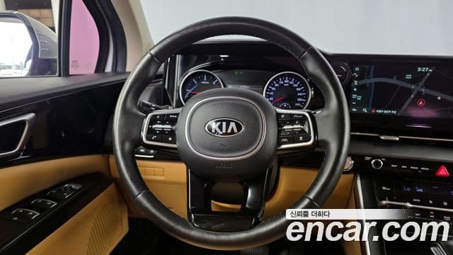 Kia Carnival 2020 — ფოტო 13/20