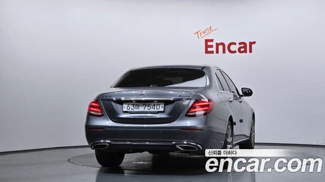 Mercedes-Benz E-Class 2019 — Şəkil 4/20