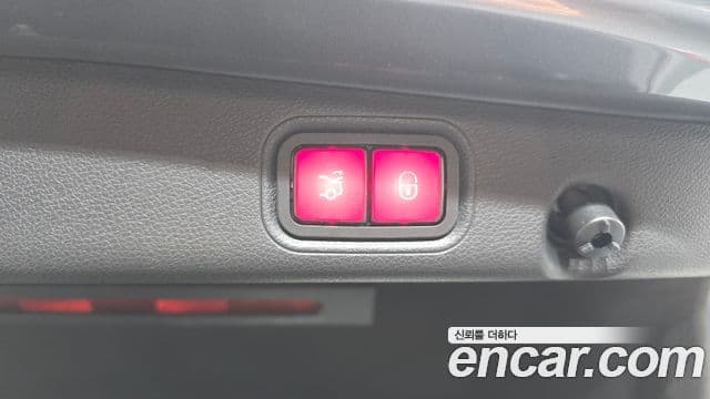 Mercedes-Benz E-Class 2019 — Şəkil 16/20