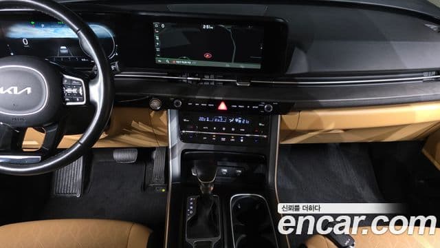 Kia Carnival 2022 — Фото 14/20