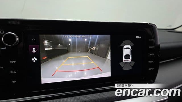 Kia K5 2023 — фото 16 из 20