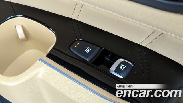 Kia Sorento 2021 — Şəkil 18/20