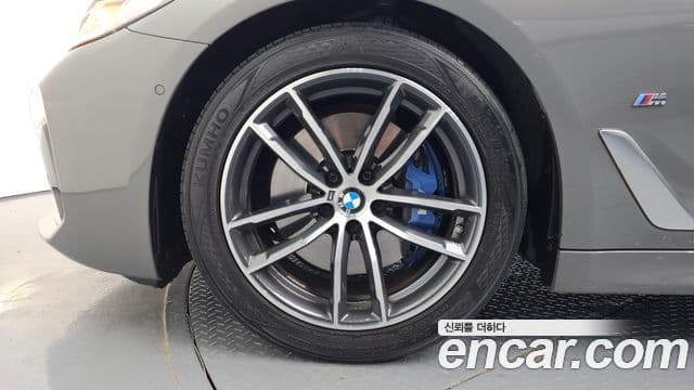 BMW 5 Series 2021 — фото 5 из 20