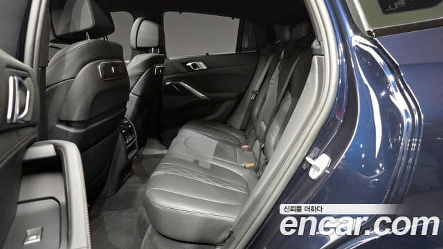 BMW X6 2024 — Фото 12/20