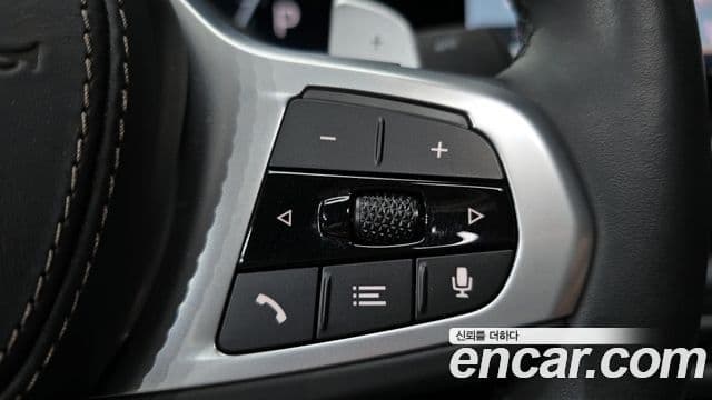 BMW X6 2024 — Photo 9/32