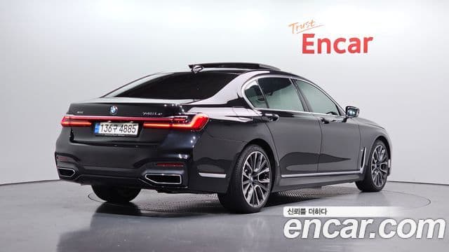 BMW 7 Series 2020 — ფოტო 2/20