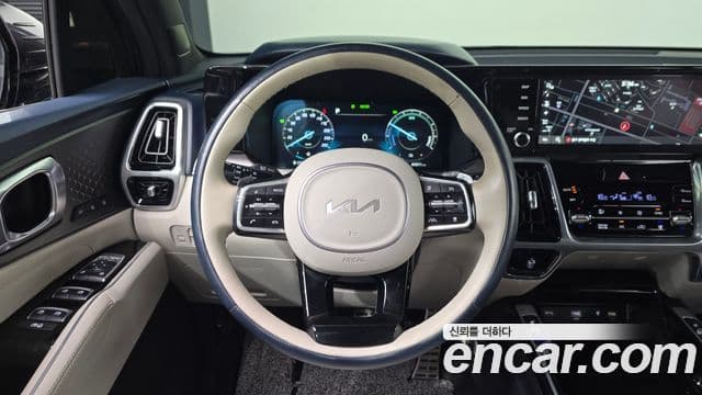 Kia Sorento 2023 — Şəkil 13/20