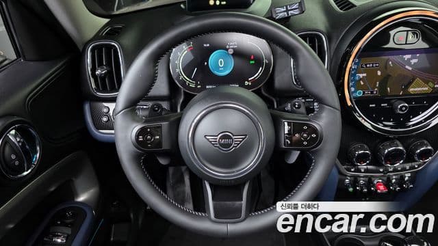 Mini Cooper S Countryman 2023 — ფოტო 13/20