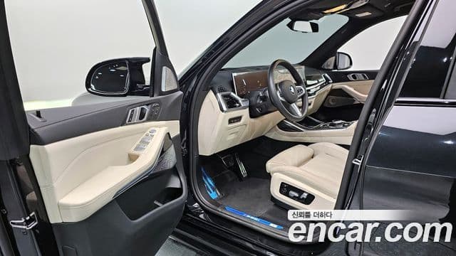 BMW X7 2025 — Şəkil 10/20