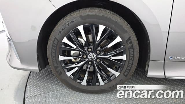 Toyota Alphard 2025 — Şəkil 4/20