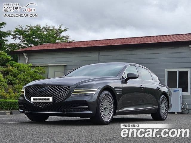 Genesis Electrified G80 2022 — ფოტო 3/18