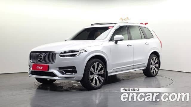 Volvo XC90, 2022