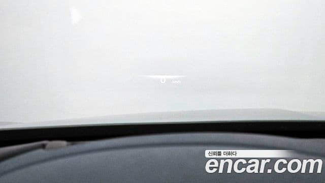 Genesis Electrified G80 2020 — Şəkil 17/20