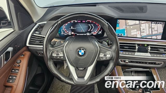 BMW X5 2020 — фото 13 из 20