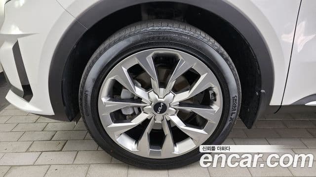Kia Sorento 2023 — фото 5 из 20