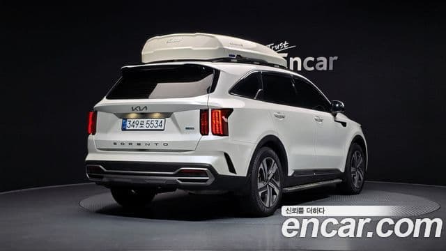 Kia Sorento 2021 — фото 2 из 20
