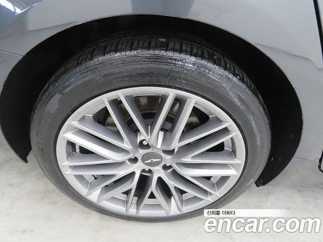 Genesis G70 2019 — Şəkil 19/20