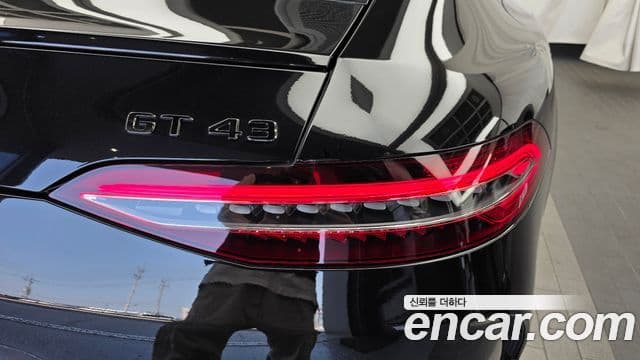 Mercedes-Benz AMG GT 2024 — Photo 3/34