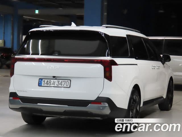 Kia Carnival 2025 — Şəkil 2/20