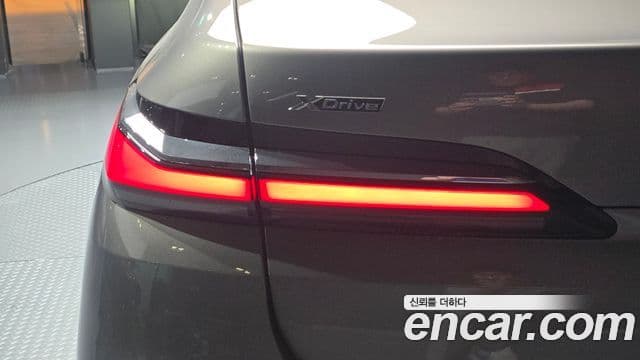BMW 7 Series 2025 — Photo 7/31