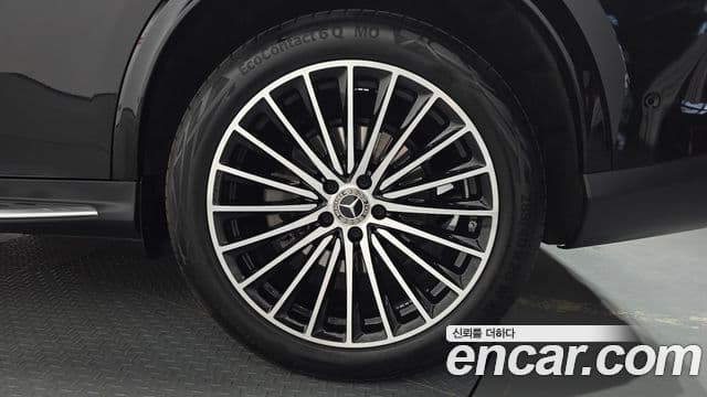 Mercedes-Benz GLC-Class 2025 — Photo 26/33