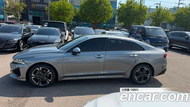 Kia K5 2022 — Şəkil 2/13
