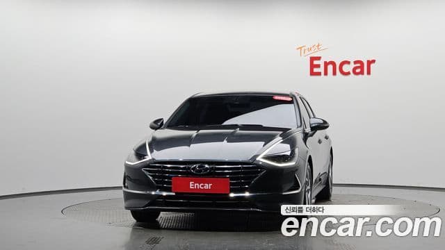 Hyundai Sonata 2023 — ფოტო 3/20