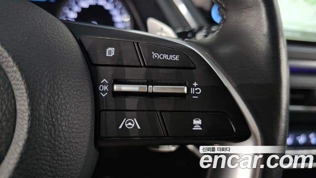 Hyundai Sonata 2023 — ფოტო 17/20
