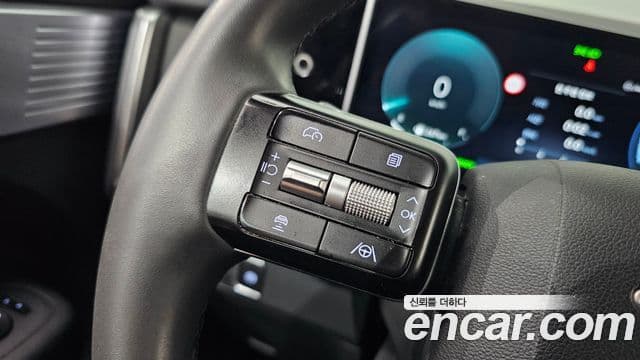 Hyundai Santa Fe 2024 — ფოტო 15/20