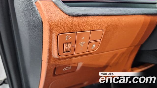 Kia K5 2024 — ფოტო 18/20