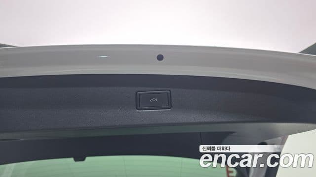 Volkswagen Tiguan 2022 — Photo 21/33